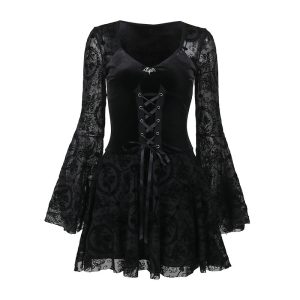 Elegant and slim fitting long skirt with retro dark velvet long sleeved dress for women