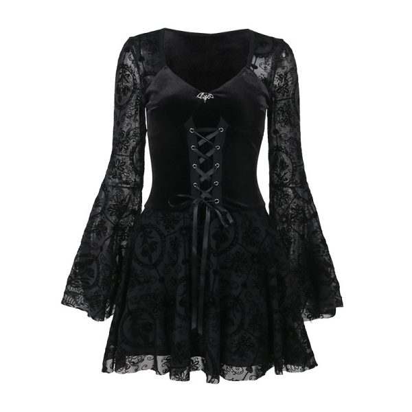 Elegant and slim fitting long skirt with retro dark velvet long sleeved dress for women